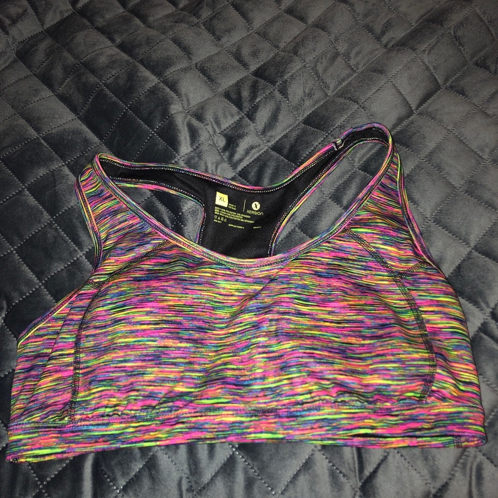Xersion sports bra
